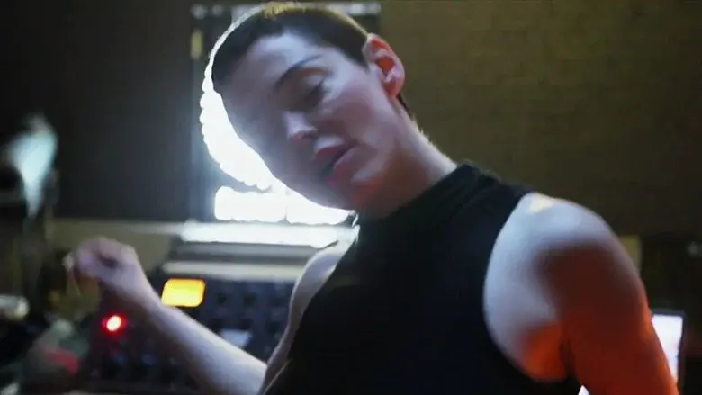 Citizen Rose still 4