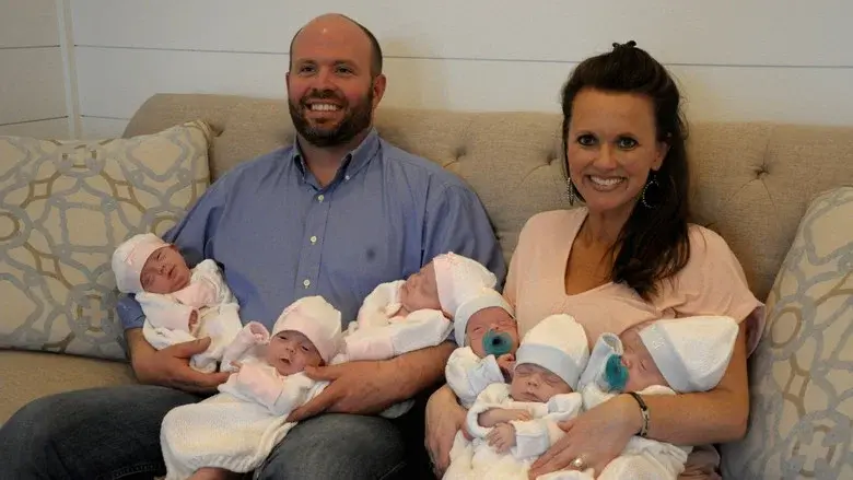 Sweet Home Sextuplets still 3