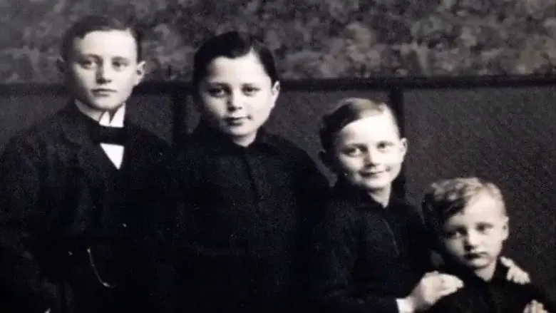 Secret Courage: The Walter Suskind Story still 2