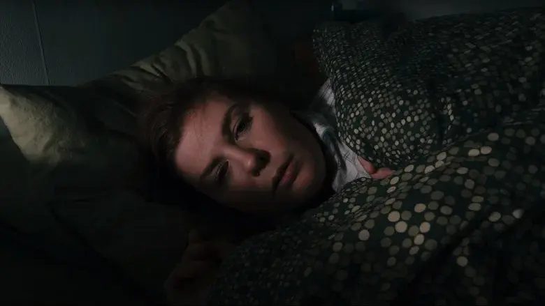 Lights Out still 1