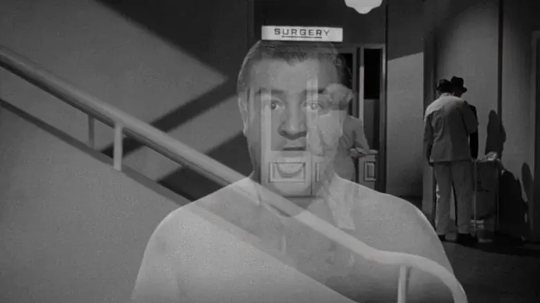 Bud Abbott and Lou Costello Meet the Invisible Man still 8