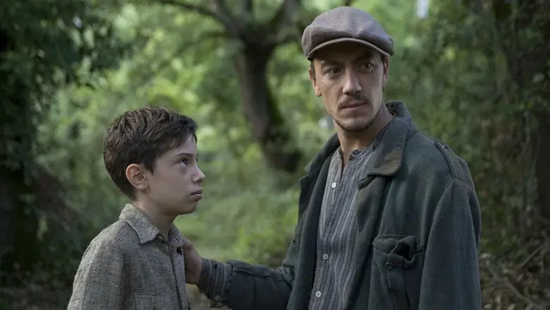 Black Bread still 4