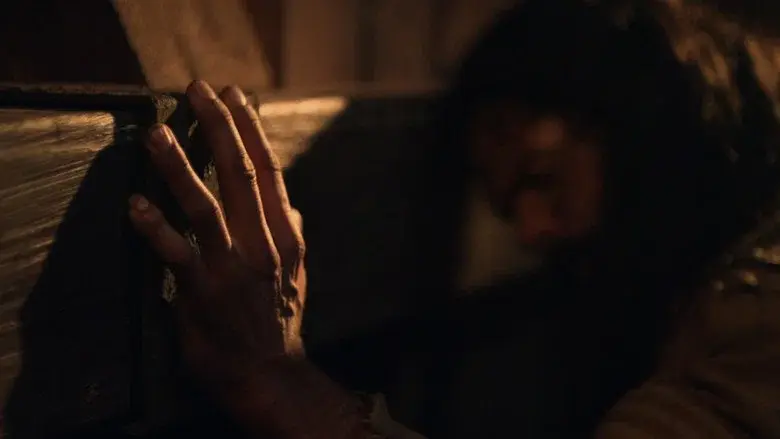 Samson still 4