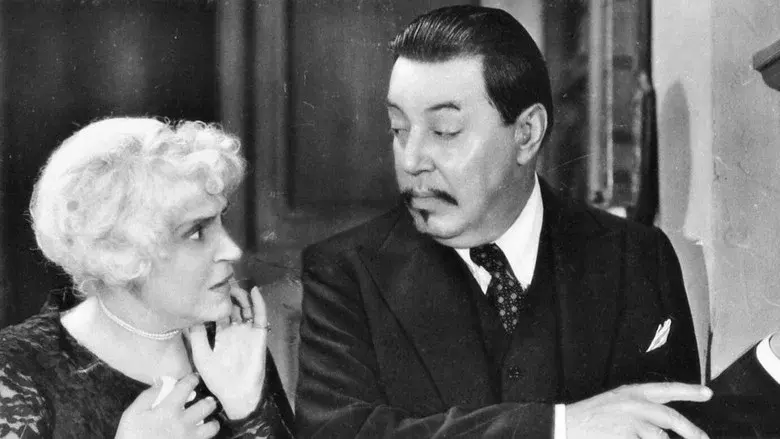 Charlie Chan's Secret still 5