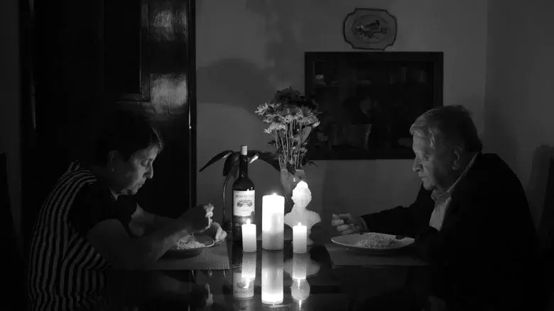 Las Flores Son Para Los Muertos still 1