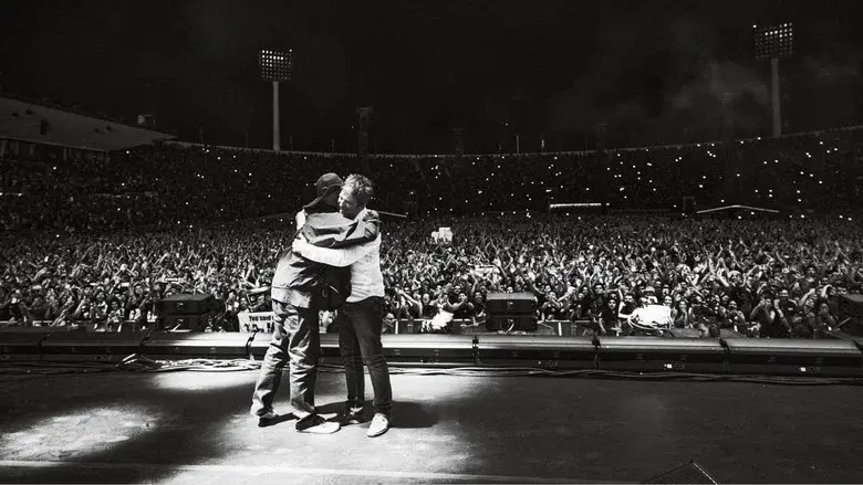 Oasis: Don't Look Back in Anger still 3