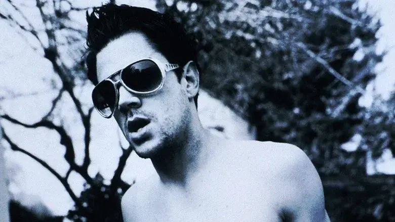 Jackass still 2