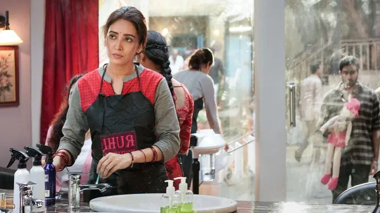 Ludo still 8
