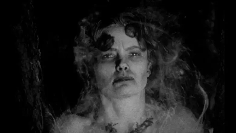 Beast from Haunted Cave still 3