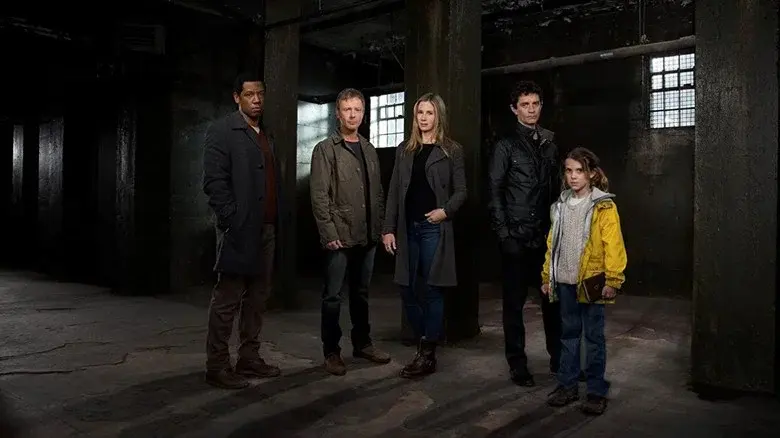 Intruders still 2