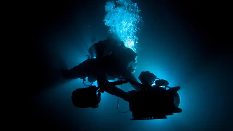 Descending still 2
