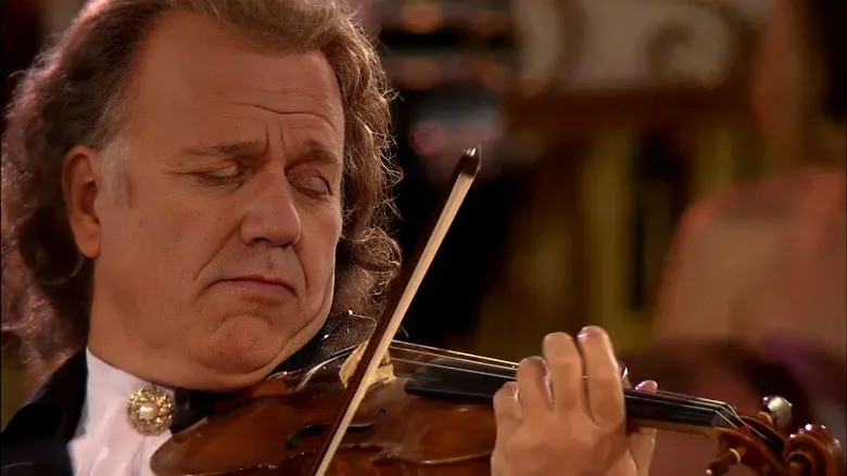 Andre Rieu : Roses From The South still 1
