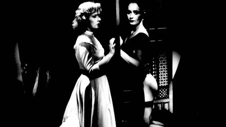 Seduction: The Cruel Woman still 5