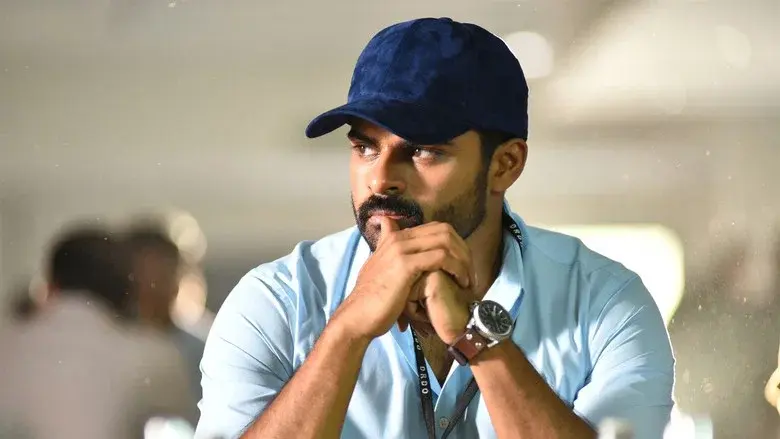 Jawaan still 3