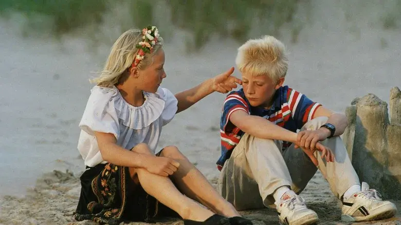 Sune's Summer still 8