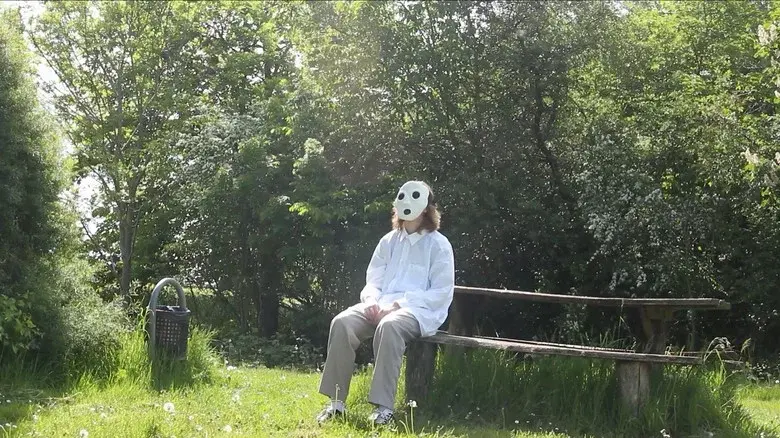 HOLGER still 1