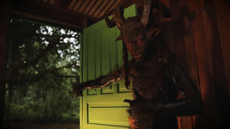 Dark Fables still 2