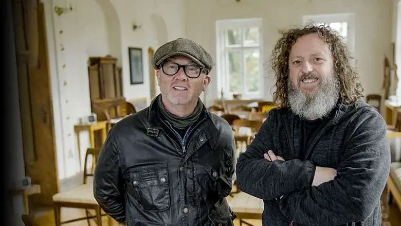 Salvage Hunters still 1
