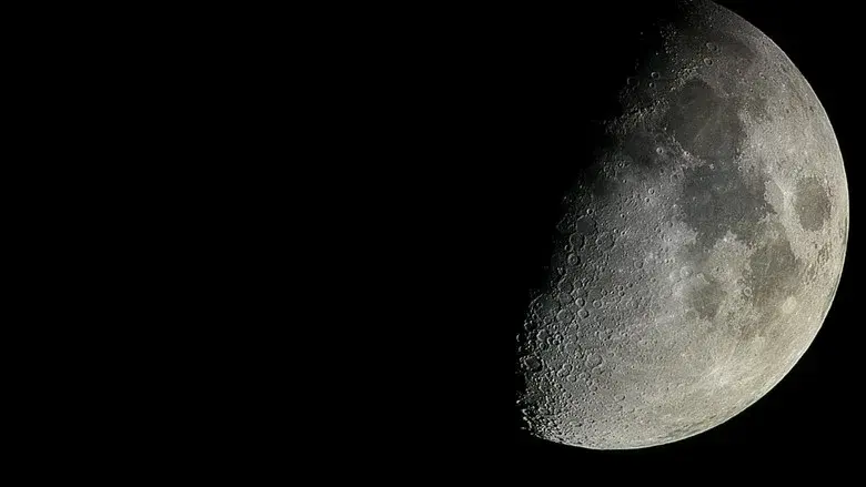 Man and the Moon still 2
