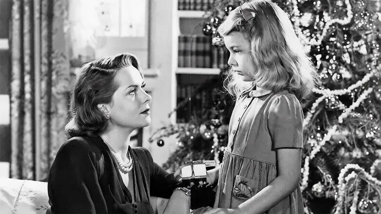 The Curse of the Cat People still 5