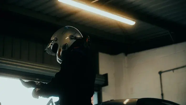 Non-Stop still 3