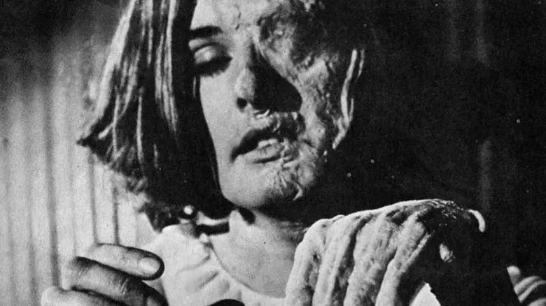 Curse of the Fly still 3