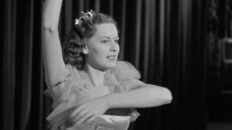 Dance, Girl, Dance still 6