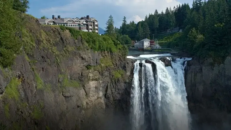 Twin Peaks still 3