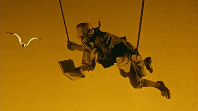 The Fabulous Baron Munchausen still 2