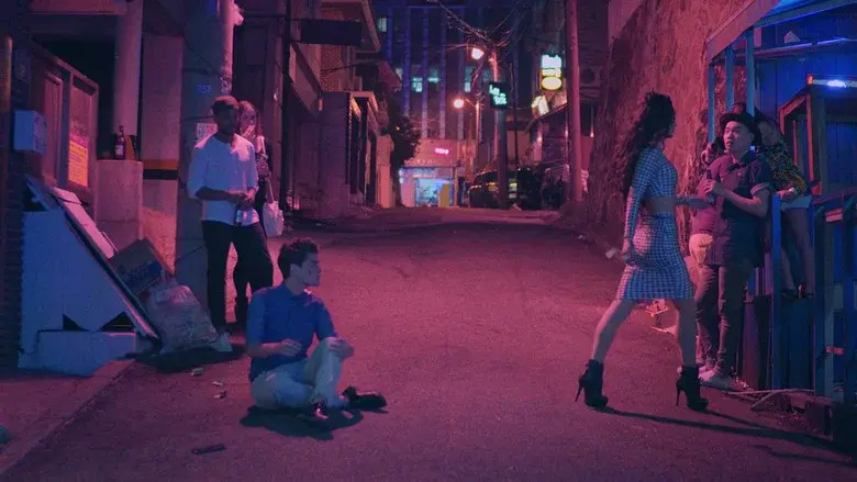 Ultra Bleu still 4