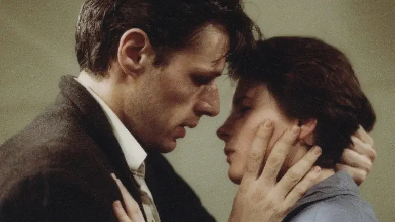 Rendez-vous still 6