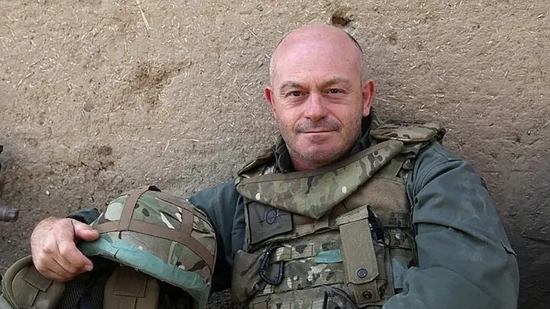 Ross Kemp: Back on the Frontline still 2