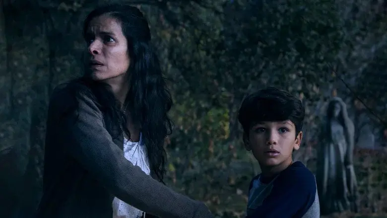 La Llorona still 6