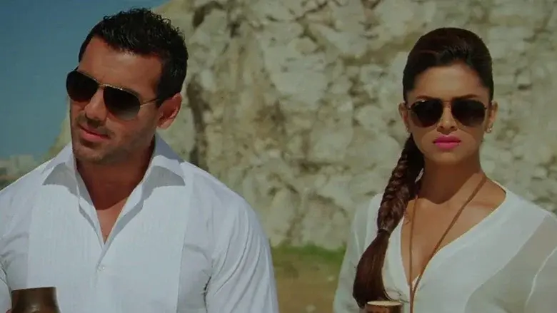 Race 2 still 6