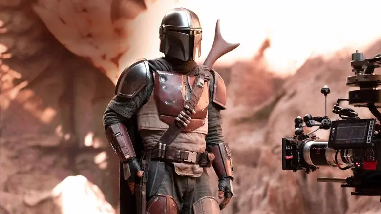 Disney Gallery / Star Wars: The Mandalorian still 6