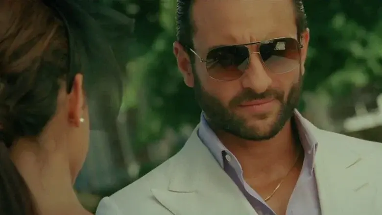 Race 2 still 4