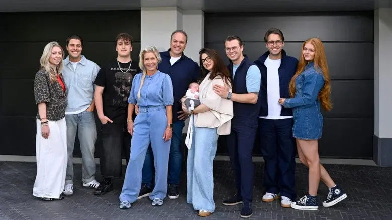 De Bauers still 1