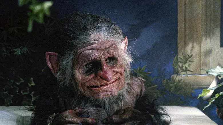 Troll still 6