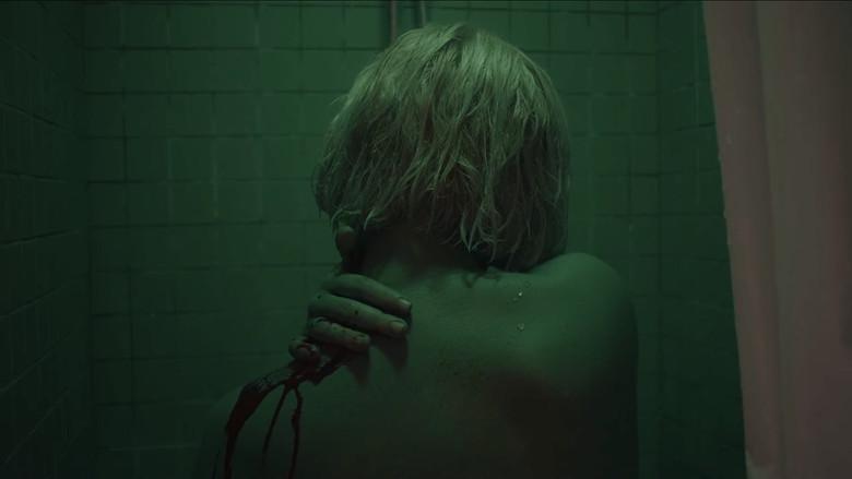 Des vertes et des pas mûres still 5