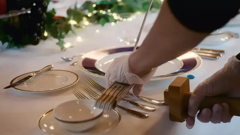 De butlers still 3