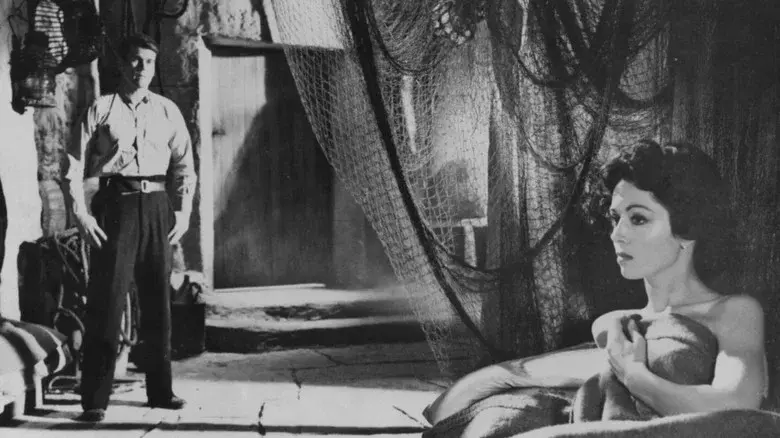 Shake Hands with the Devil still 3