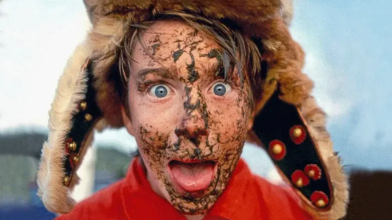 Round the Twist still 1