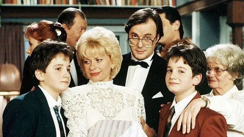 Família Kft. still 1