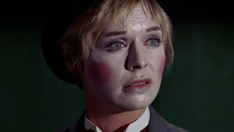 The Killing of Sister George still 2