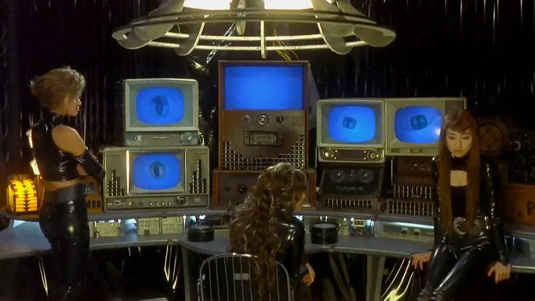 Cat's Eye still 4