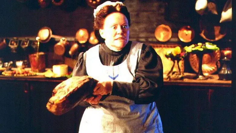 The Manor still 3