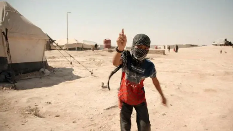 Enfants de Daech, les damnés de la guerre still 1