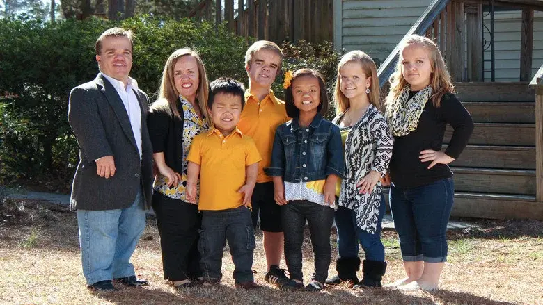 7 Little Johnstons still 4