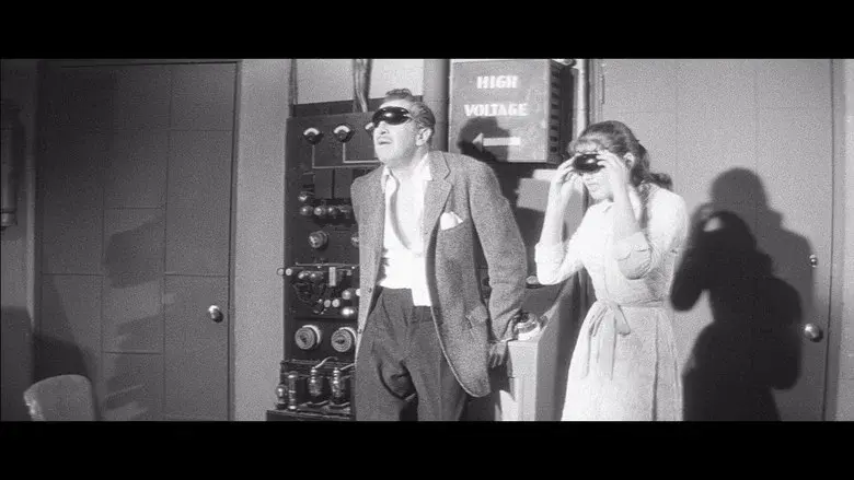 Return of the Fly still 8
