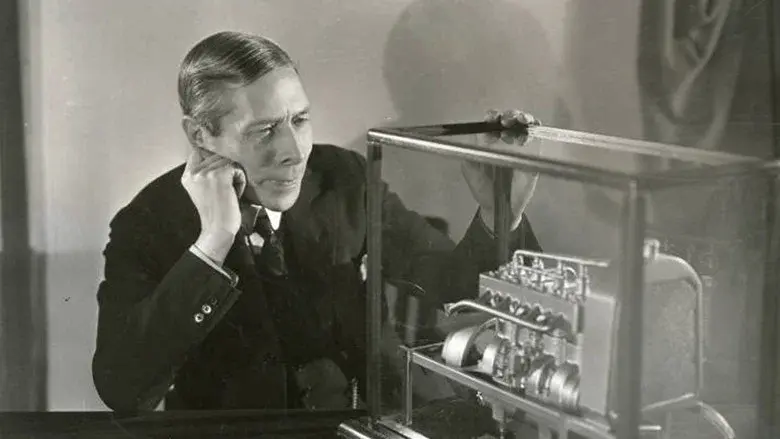 The Millionaire still 1